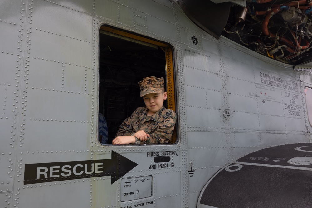 CH-53E Super Stallion Helicopter visits Kinser Elementary School for Career Day
