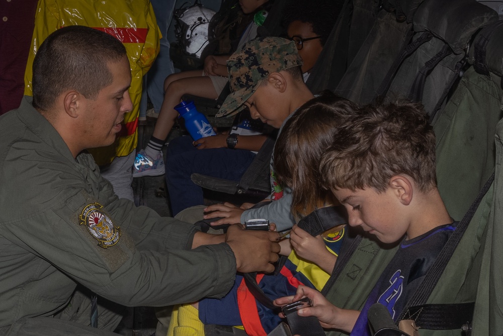 CH-53E Super Stallion Helicopter visits Kinser Elementary School for Career Day