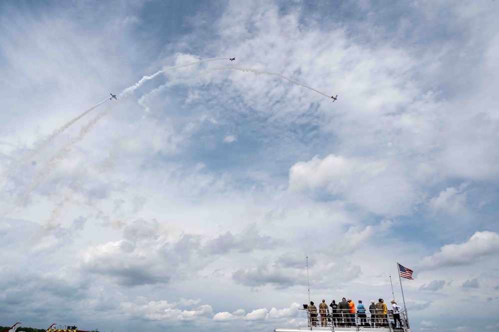 Titan Aerobatic Team Delivers High-Flying Precision at Air Show