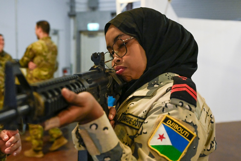 U.S and Djboutian military members participate in Sea Sisters event