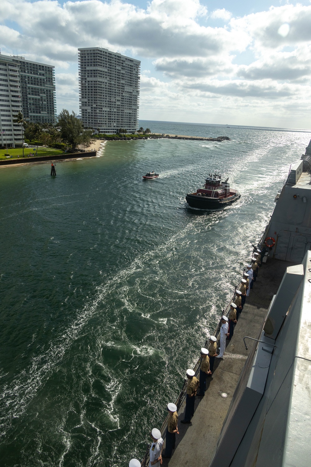 U.S. Navy Ships Arrive for FWFL 2025