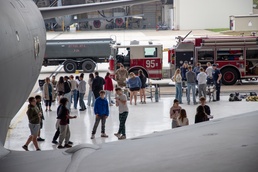 190th Recruiters &amp; Airmen Represent at Coyote Day