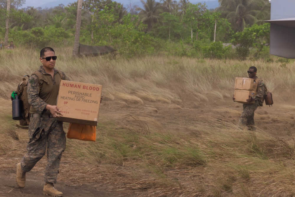 Balikatan 25: U.S. Marines with MRF-D 25.3 fly human blood into Rizal