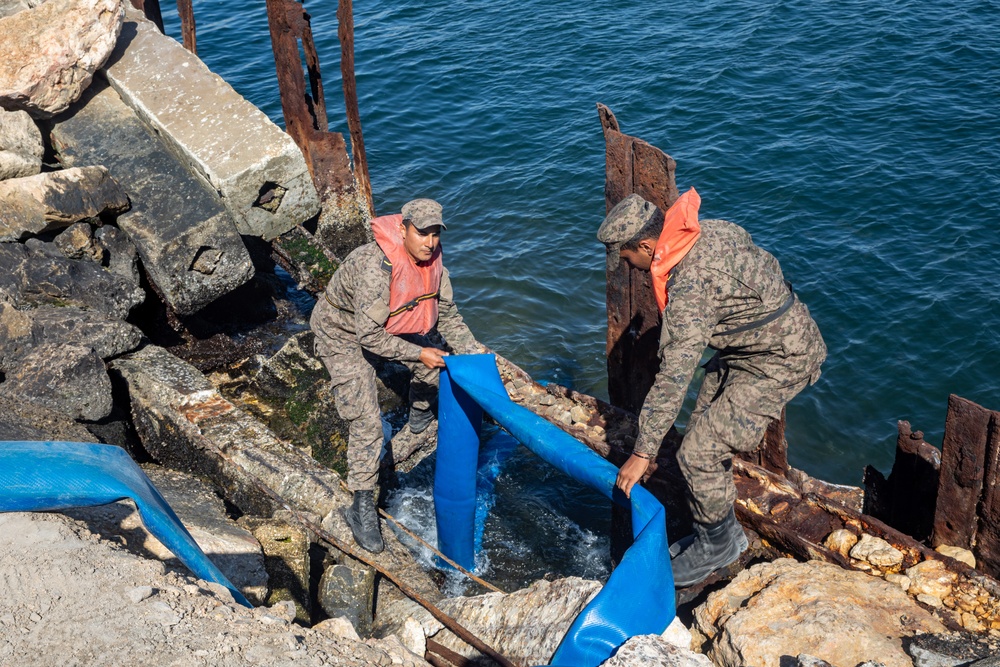 US, Tunisia conduct water purification operations during African Lion 2025