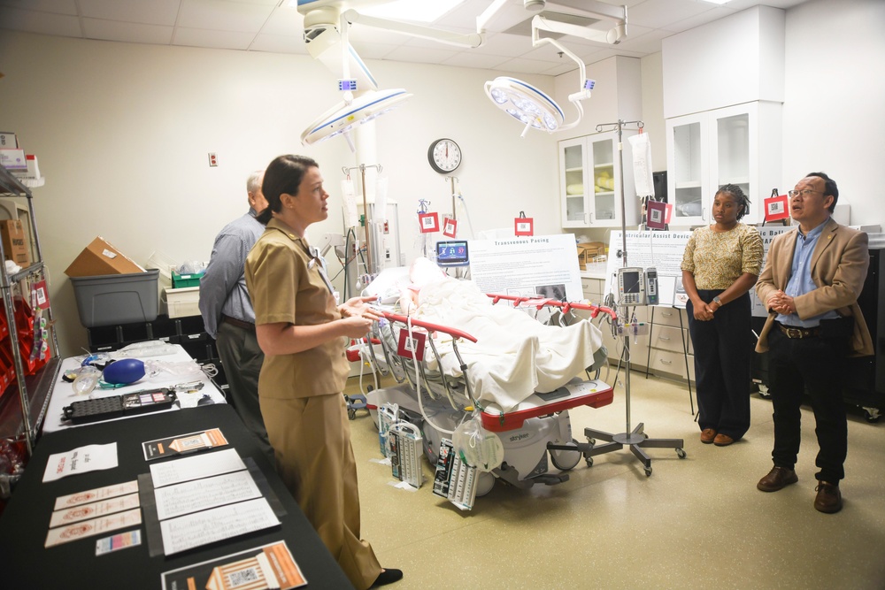 Navy Medicine Readiness and Training Command Camp Lejeune hosts Navy Recruiting Command and collegiate educators