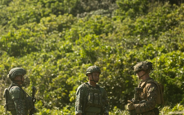 Balikatan 25: 3d LCT Departs for MKTSO