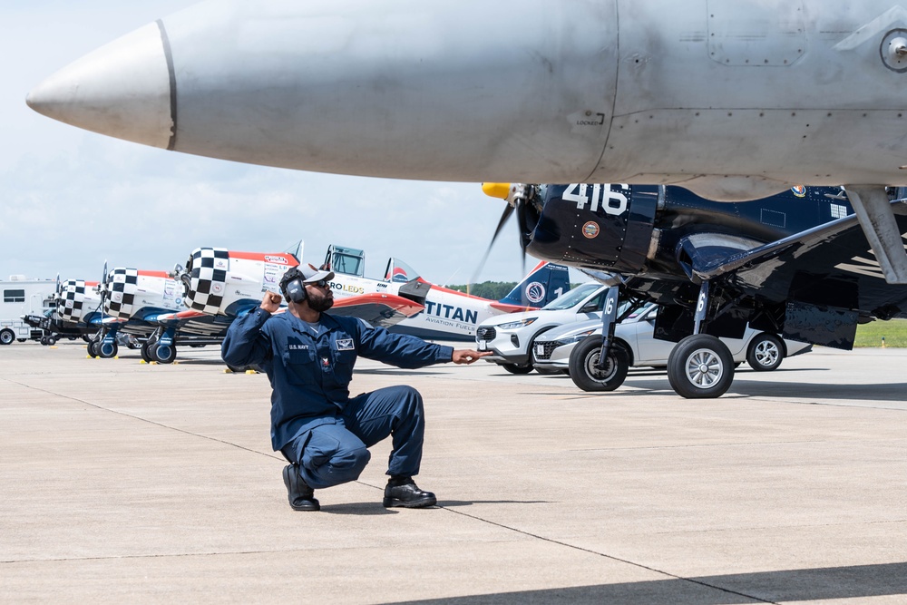 Rhino Demonstration Team Performs at Air Power Over Hampton Roads Air Show