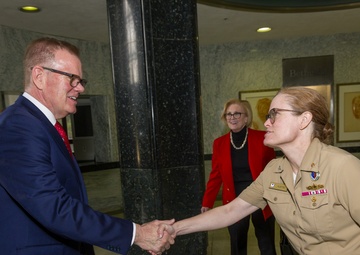 College of American Pathologists Leadership Visits Walter Reed