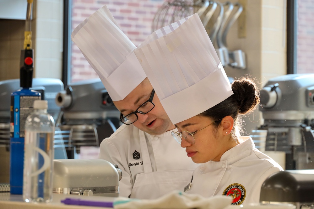MCEAP Cake Decorating Course