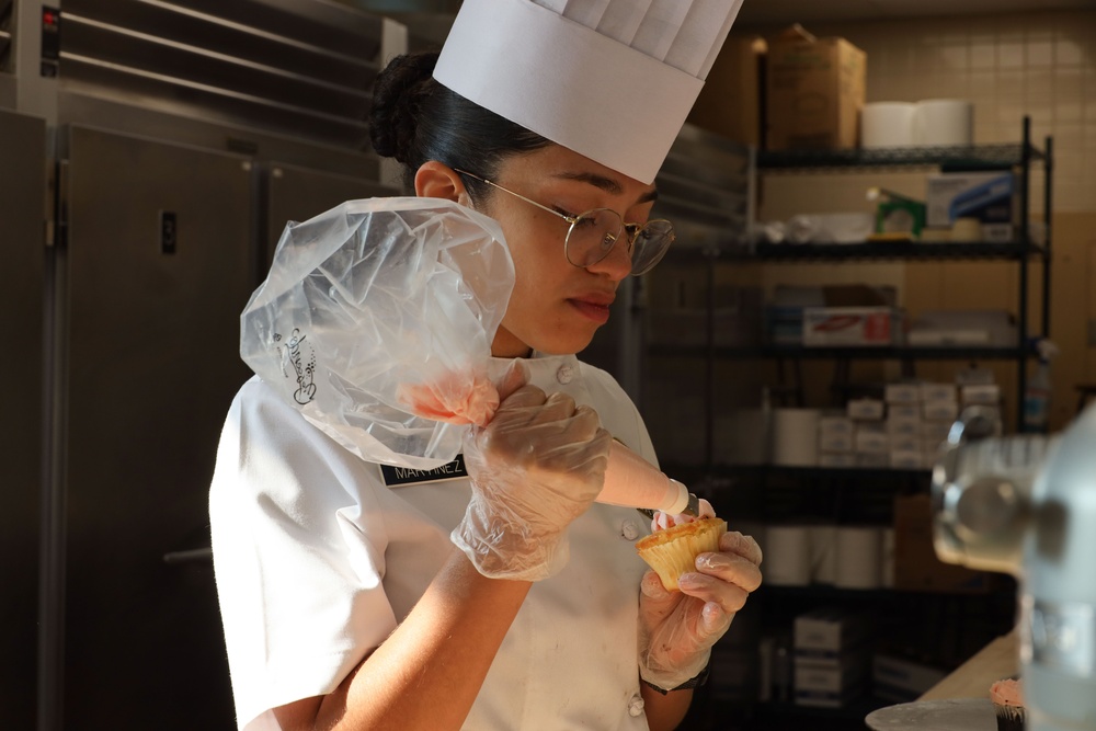 MCEAP Cake Decorating Course