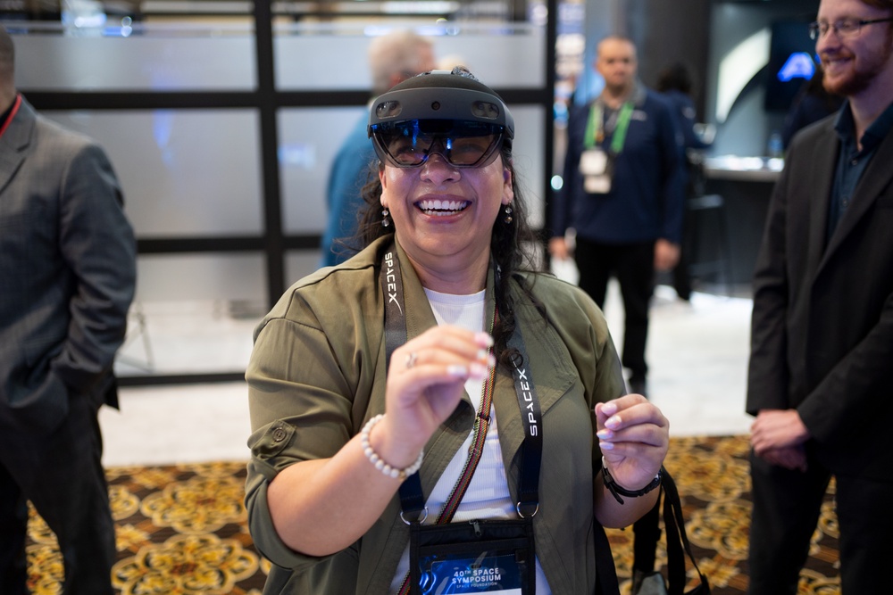 STARCOM Showcases Guardian Readiness at 40th Space Symposium