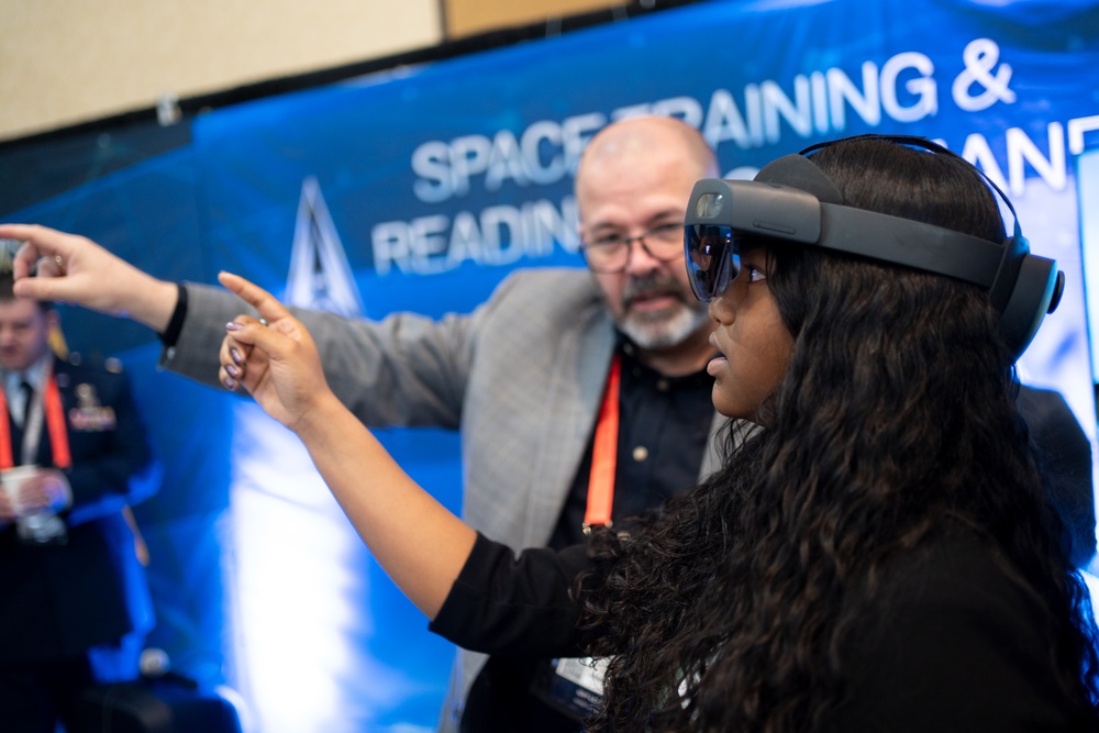 STARCOM Showcases Guardian Readiness at 40th Space Symposium