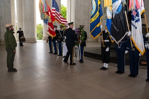 Newscast (24NOV26) WWll remembrance ceremony