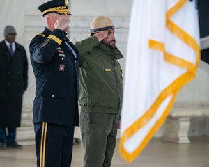 Newscast (24NOV26) WWll remembrance ceremony