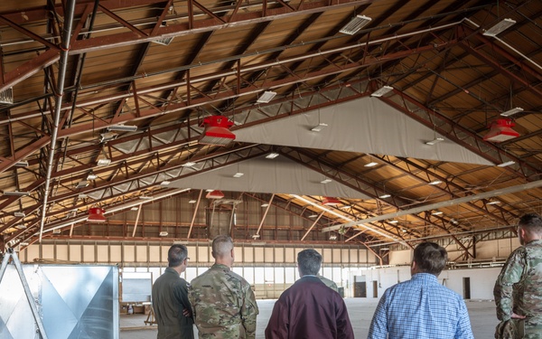 Air Force Test Center commander visits 704th Test Group at Holloman Air Force Base