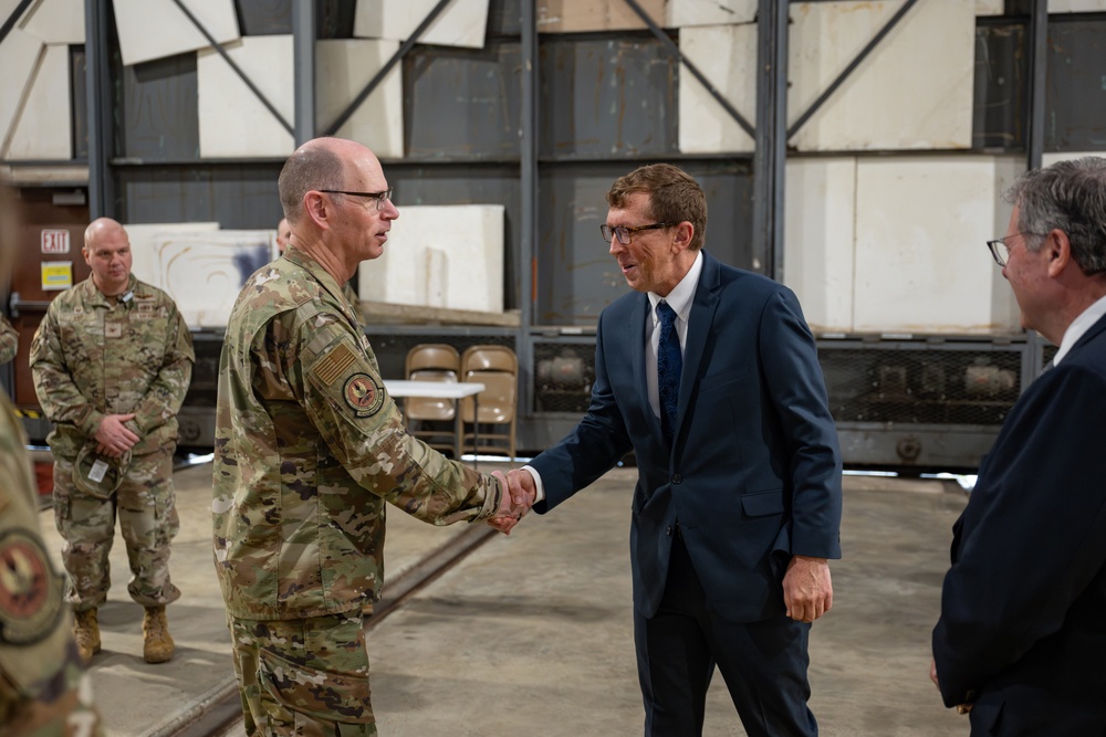 Gen. Duke Richardson visits Arnold AFB