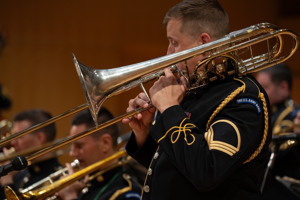 Army Blues perform jazz concert in Baltimore County