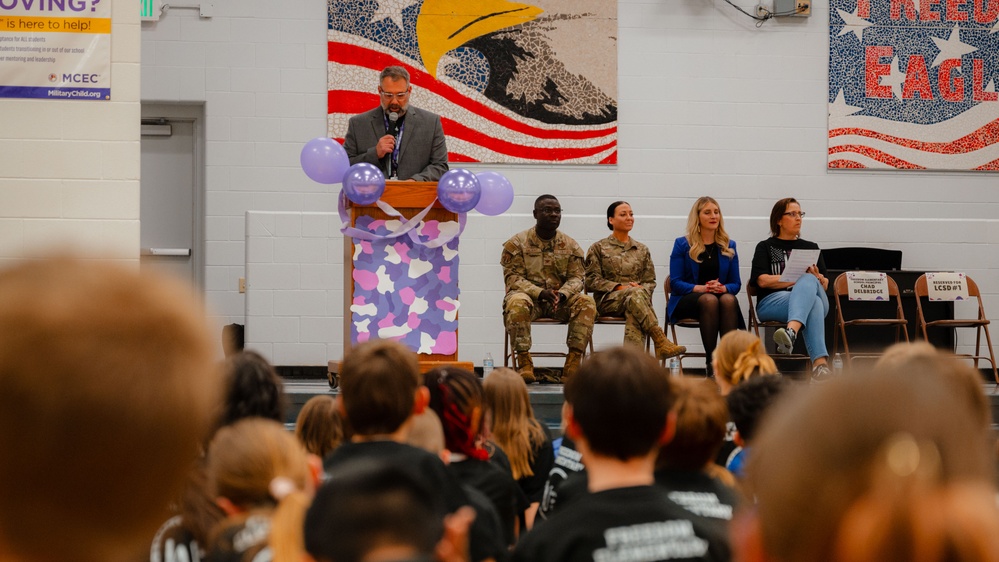 90 MW Leadership Celebrates Month of the Military Child at Freedom Elementary