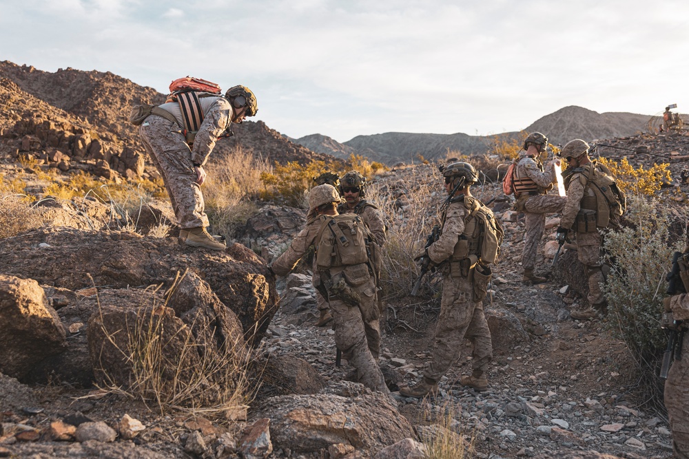 3rd LCT conducts live-fire company attacks at Range 400