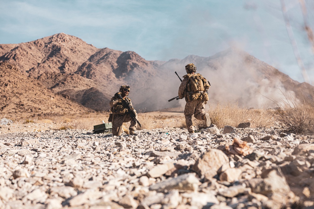 3rd LCT conducts live-fire company attacks at Range 400