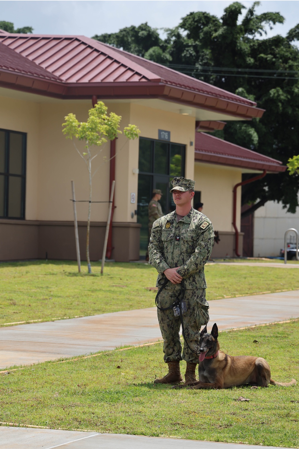 NAVFAC Hawaii completes construction of Military Working Dog Treatment Facility on JBPHH