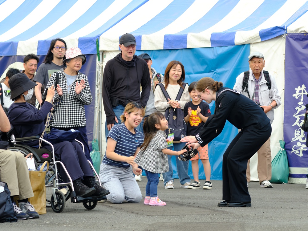 U.S. 7th Fleet Band's Broadside Brass Band Performs at Kanrin Maru Festival