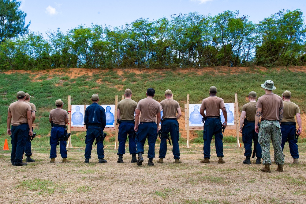 USS Frank Cable Weapons Department Conducts Gun Shoot