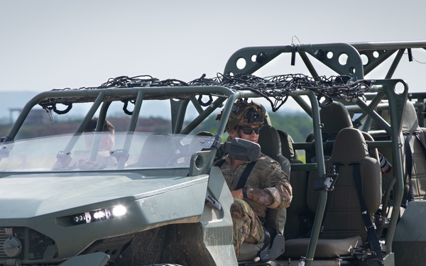 Balikatan 25: Task Force Gimlets Employ U.S. Army Boeing CH-47 Chinook &amp; ISV for Supply Drop