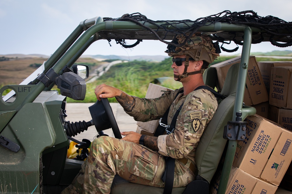 Balikatan 25: Task Force Gimlets Employ U.S. Army Boeing CH-47 Chinook &amp; ISV for Supply Drop