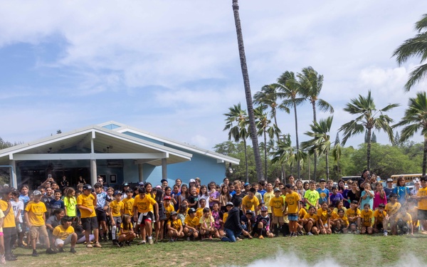 PMRF Hosts Annual Field Trip for West-Side Students