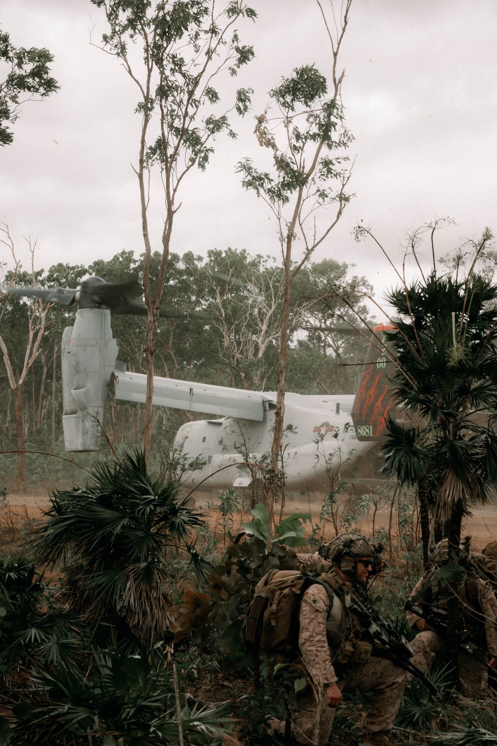 MRF-D 25.3: Marines conduct on-off drills
