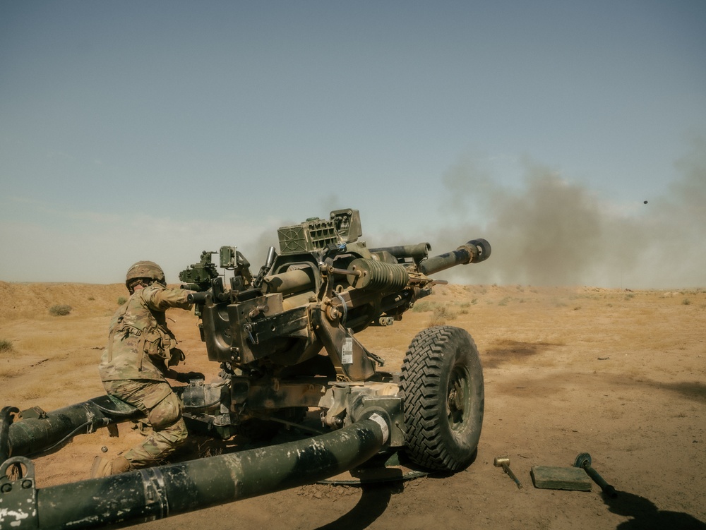 US, Tunisian Armed Forces conduct live-fire M119 howitzer drills as part of exercise African Lion 2025