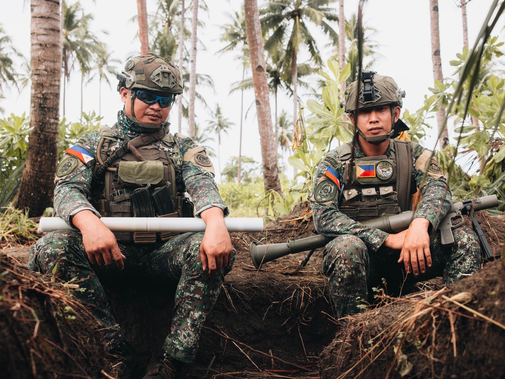 Balikatan 25: MRF-D 25.3, 3dMBde conduct counter-landing live-fire