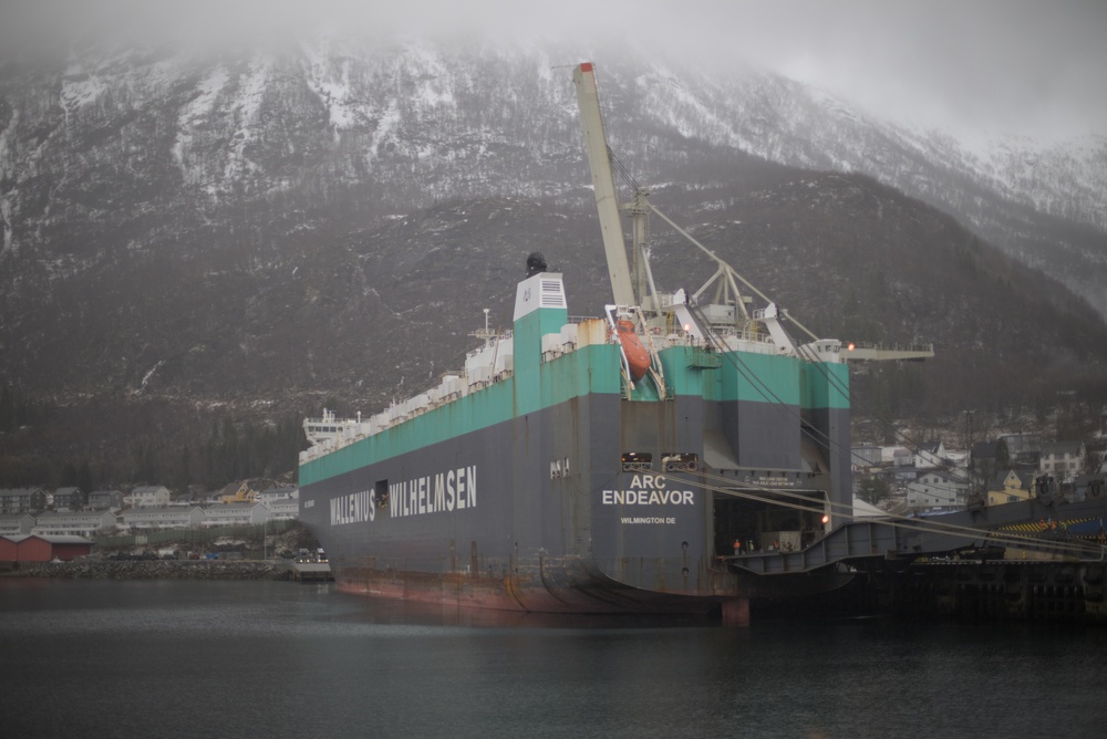 Operation “Swift Response” arrives at the Port of Narvik