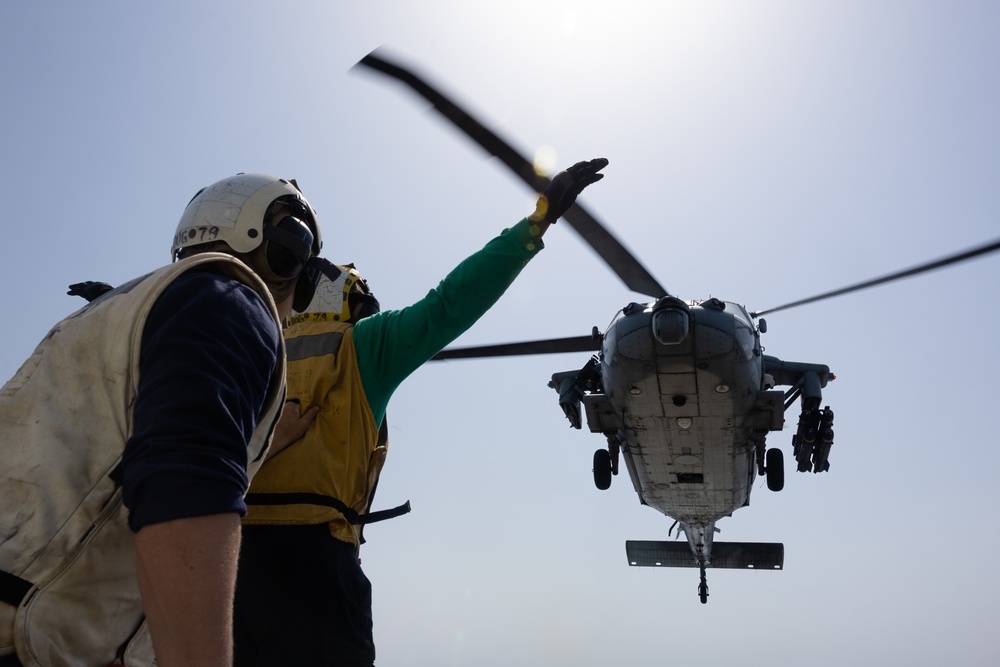 Helicopter Maritime Strike Squadron (HSM) 60 Conducts Maintenance Aboard USS Oscar Austin (DDG 79)