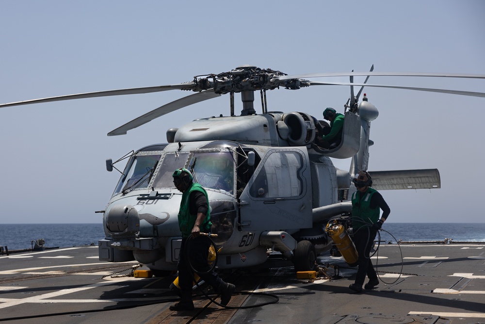 Helicopter Maritime Strike Squadron (HSM) 60 Conducts Maintenance Aboard USS Oscar Austin (DDG 79)