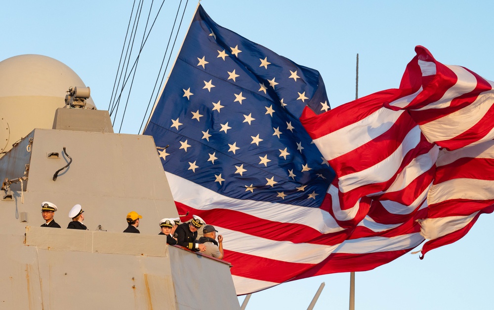 USS Roosevelt Returns to NAVSTA Rota