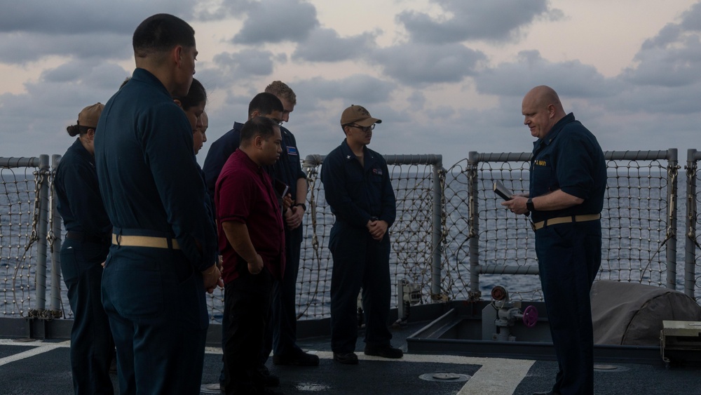 USS Chosin Celebrates Easter