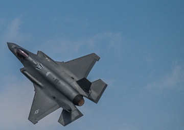 F-35A Demonstration Team Performs at FAMEX 2025