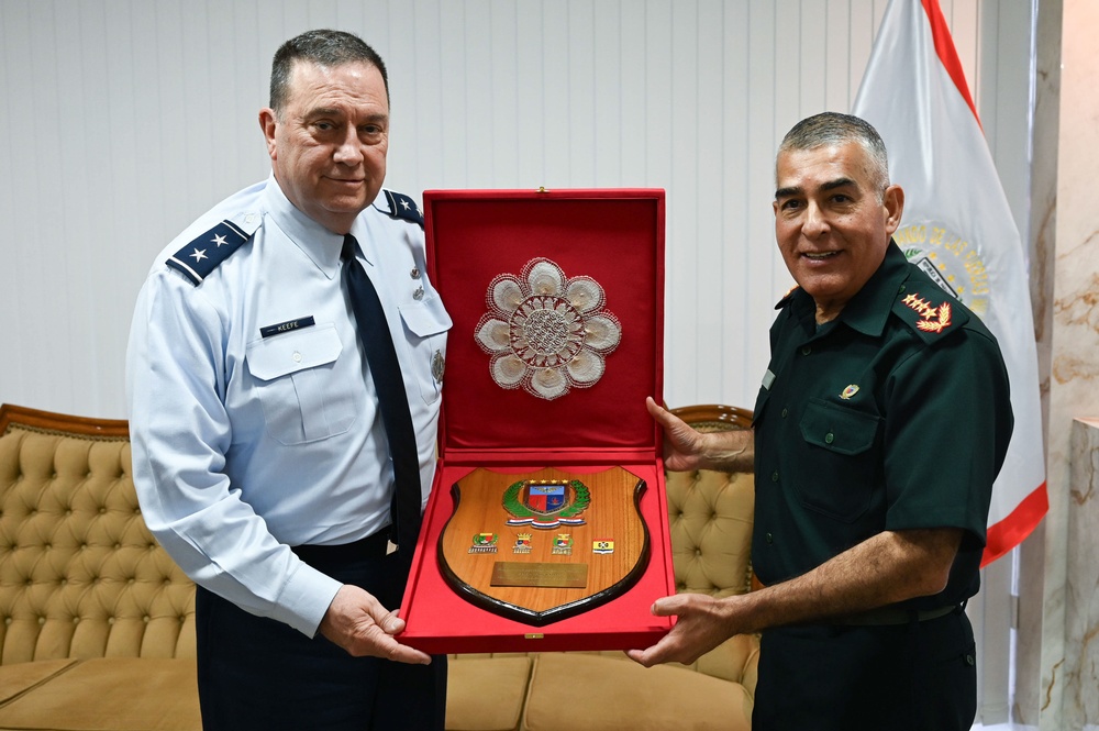 The Adjutant General of Massachusetts National Guard meets with Paraguay’s Commander of Military Forces