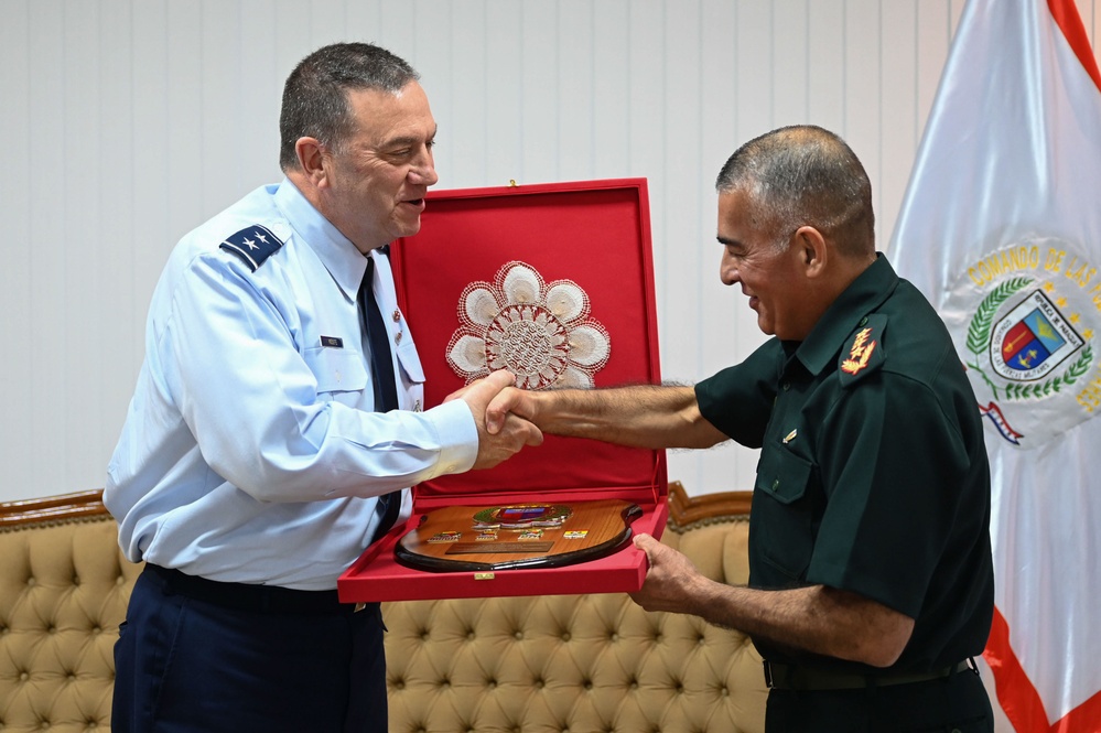 The Adjutant General of Massachusetts National Guard meets with Paraguay’s Commander of Military Forces