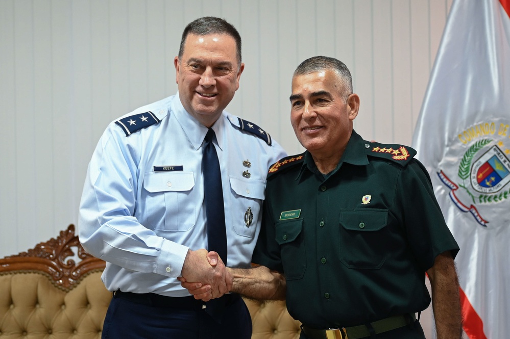 The Adjutant General of Massachusetts National Guard meets with Paraguay’s Commander of Military Forces