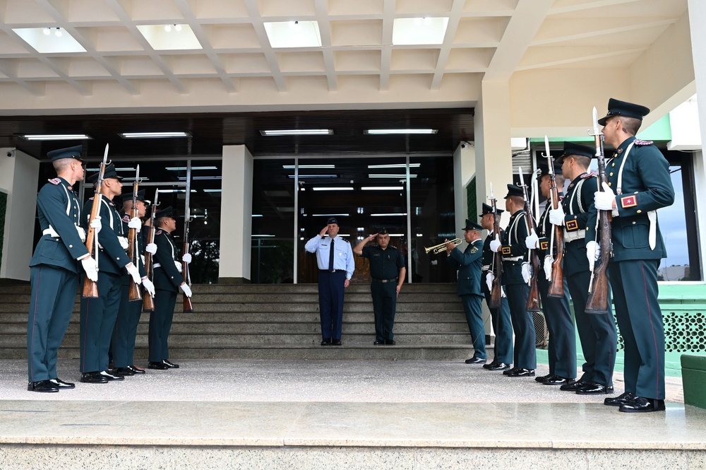 The Adjutant General of Massachusetts National Guard meets with Paraguay’s Commander of Military Forces