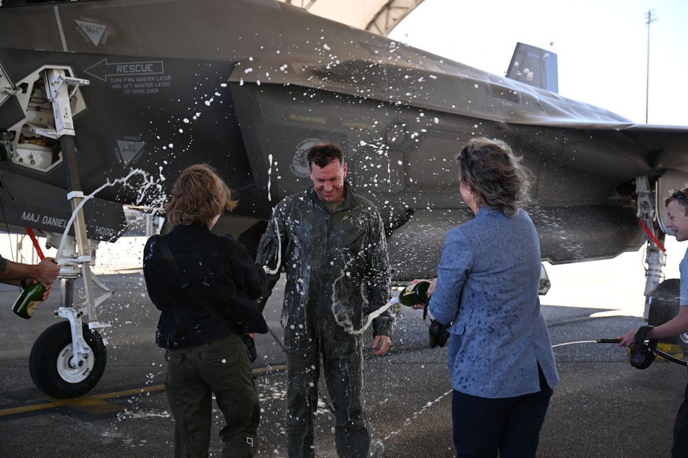 Col. Jordan Grant's Fini Flight