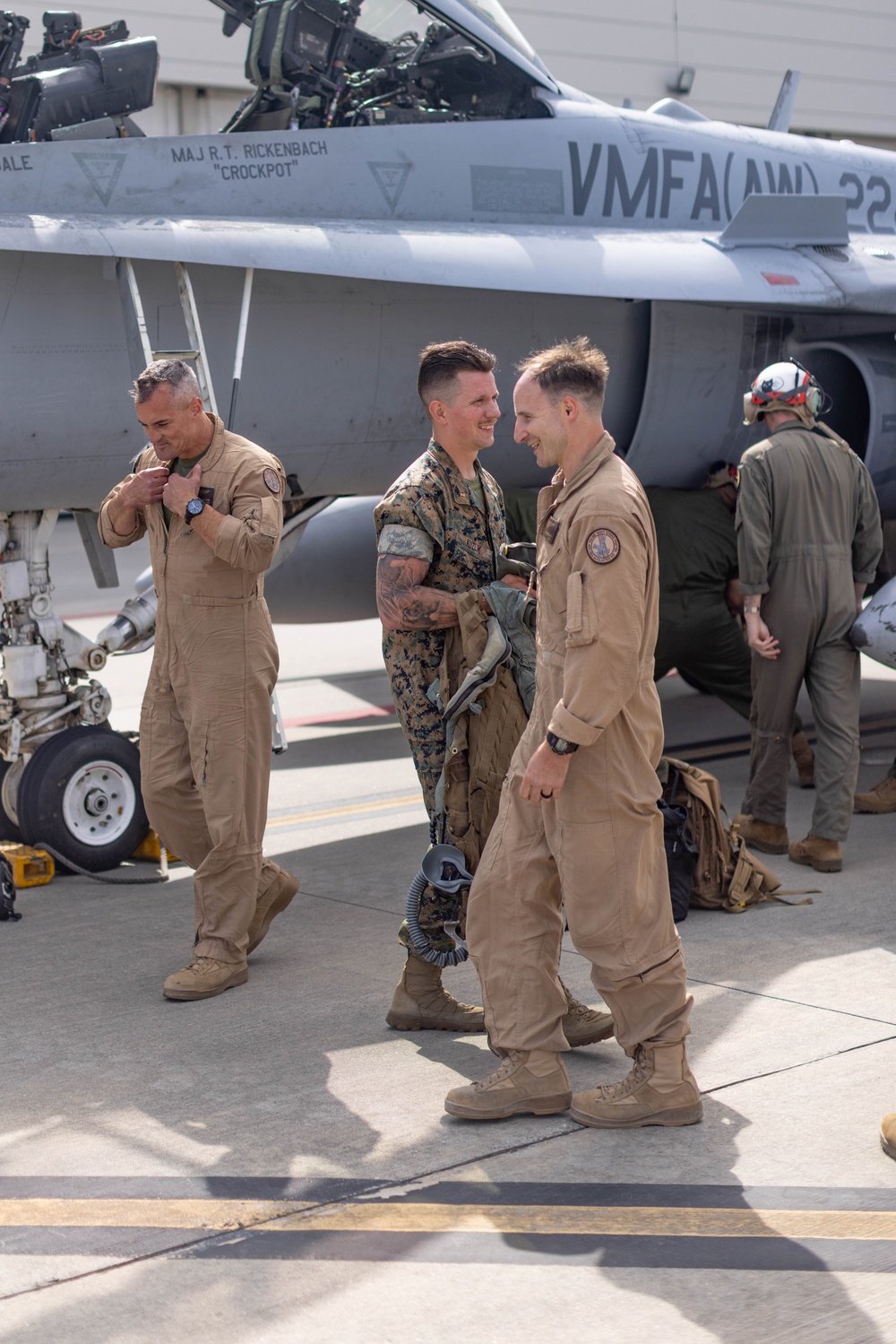 VMFA(AW)-224 conducts its final F/A-18 Hornet flight ceremony