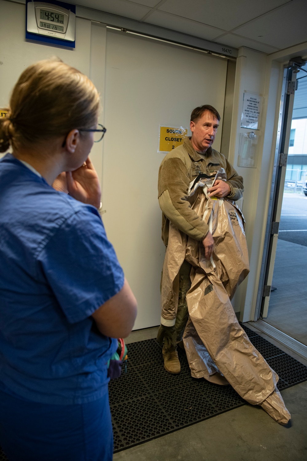 Oregon Guard CERFP trains with Legacy Emanuel Medical Center health providers