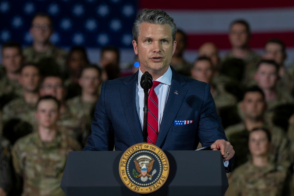 POTUS, SD Visit Selfridge Air National Guard Base, Mich.