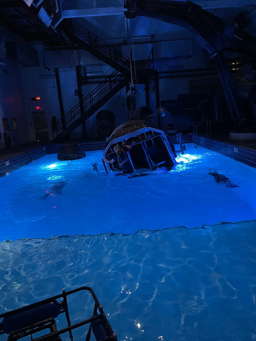 D.C. Army National Guard pilots conduct Helicopter Underwater Egress Training (HUET)