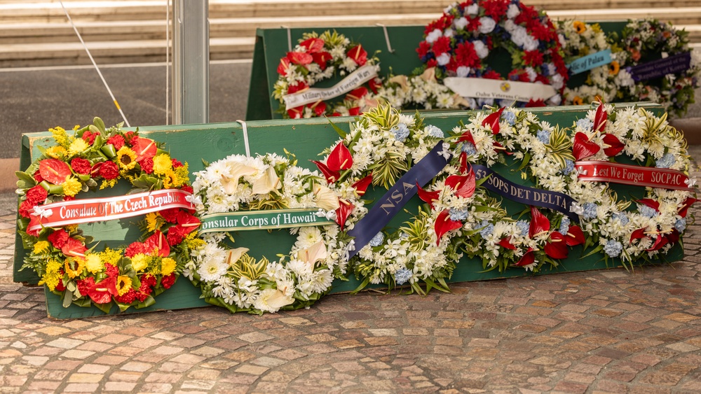 Distinguished Visitors Honor the 2025 ANZAC Day with Memorial Wreaths