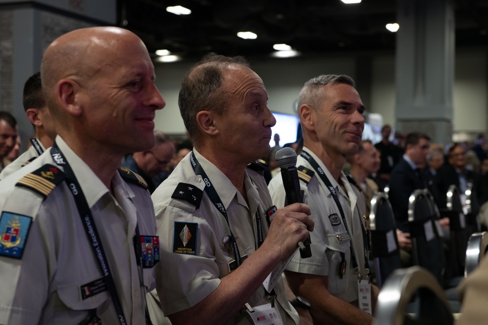 Modern Day Marine 2025 - Innovative Leadership for the Future